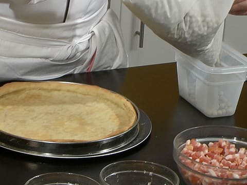 Cuire à blanc un fond de tarte