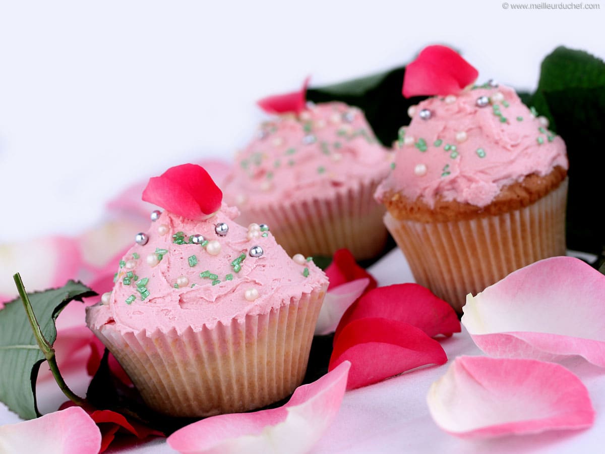 Cupcakes à la rose - Fiche recette illustrée - Meilleur du Chef