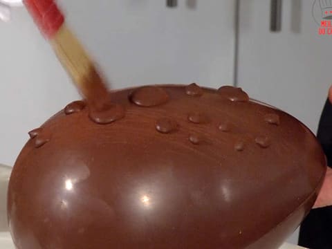 Déclinaison de décors sur œufs de Pâques en chocolat - 53