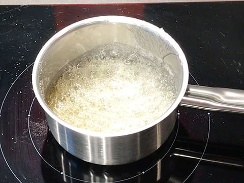 Dessert de Pâques Vanille et son cœur fondant au caramel salé - 6