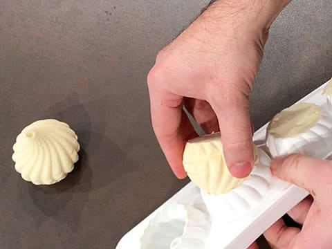 Dessert de Pâques Vanille et son cœur fondant au caramel salé - 67