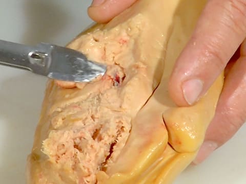 Déveinage d'un foie gras selon la méthode d'Eric Léautey - 7