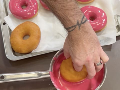 Donuts extra moelleux framboise et chantilly - 60