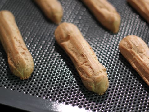 Éclair à la ganache au chocolat - 16