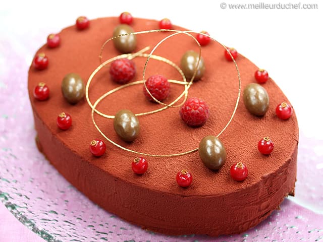 Entremets aux fruits rouges