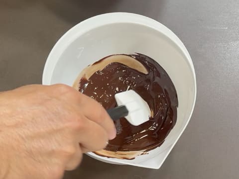 Entremets 2 chocolats et caramel fumé - 99