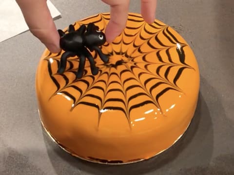 Entremets d'Halloween au chocolat et à l'orange - 102