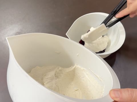 Entremets myrtilles, chocolat & vanille - 86
