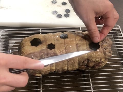 Galantine de canette au foie gras et champignons - 135