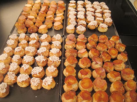 Gâteau d'anniversaire façon croquembouche - 56