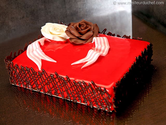 modele gateau anniversaire adulte - Cake design Anniversaire adulte Un jour un gâteau