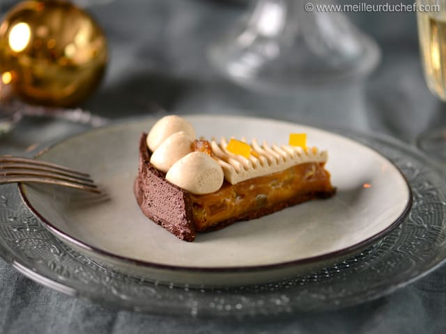 Gâteau de Noël crème de marron - Notre recette avec photos - Recette du  gâteau de Noël à la crème de marron - Meilleur du Chef