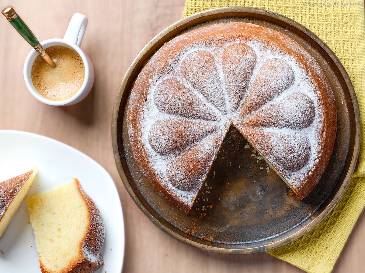 Gâteau au yaourt moelleux : la meilleure recette