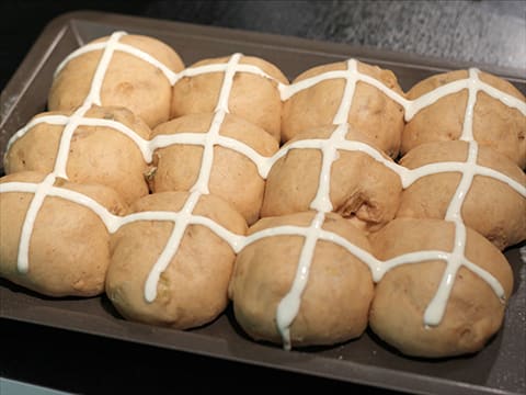 Hot Cross Buns - 30