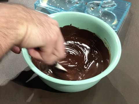 Mélange du chocolat fondu