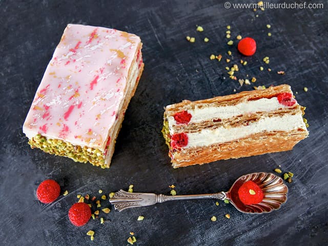 Millefeuille de galettes Saint Michel aux framboises