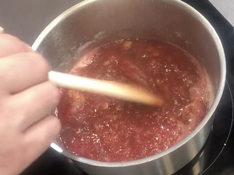 Mini-entremets rhubarbe, litchi, thé Matcha - 48