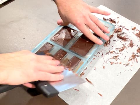 Moule à chocolat raclé