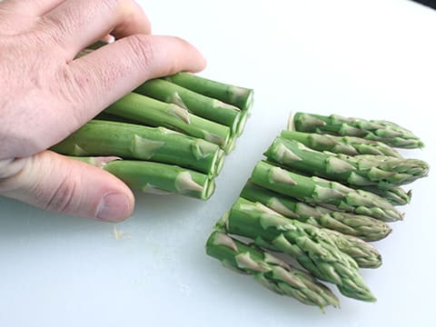 Mousseline de cabillaud aux deux purées et crème d'asperges - 22