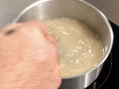 Nappage miroir neutre - Recette de cuisine avec photos - Meilleur du Chef