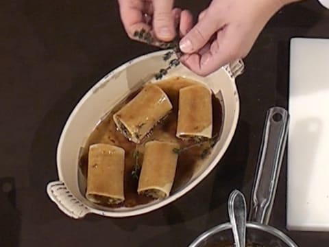 Paccheri farcis aux salsifis et poitrine de porc Ibaïama confite, petite salade d'hiver à la noisette et huile de café - 32