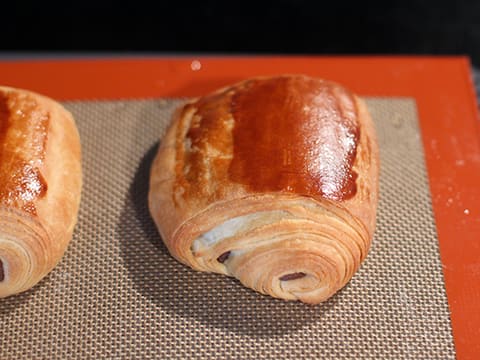 Pains Au Chocolat La Recette Illustree Meilleur Du Chef