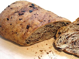 Pain aux olives