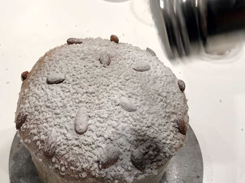 Panettone, Jour 3 : la seconde pâte, la cuisson, le refroidissement – Ni  Cru Ni Cuit