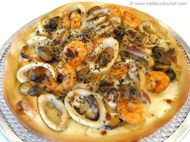 Pizza aux fruits de mer