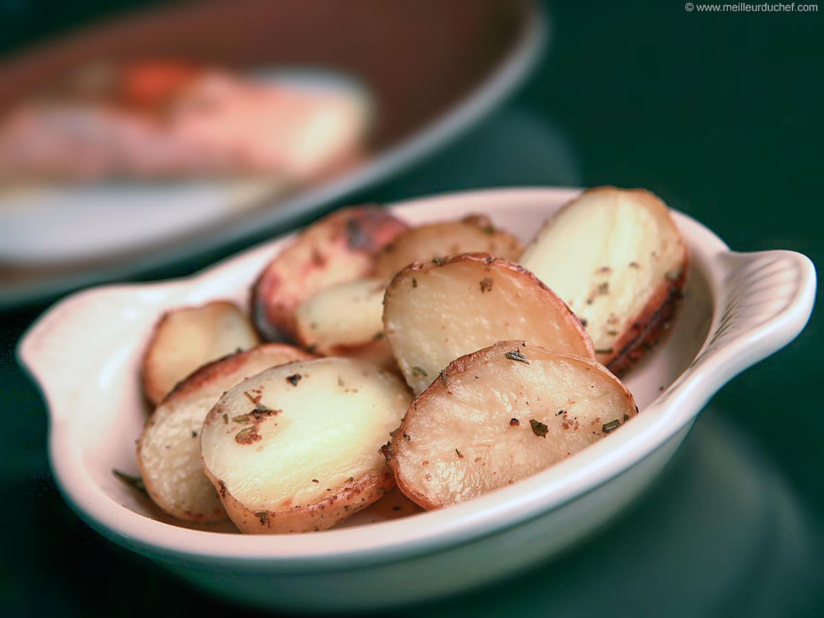 Recette minceur : Soupe de pommes de terre au romarin - Marie