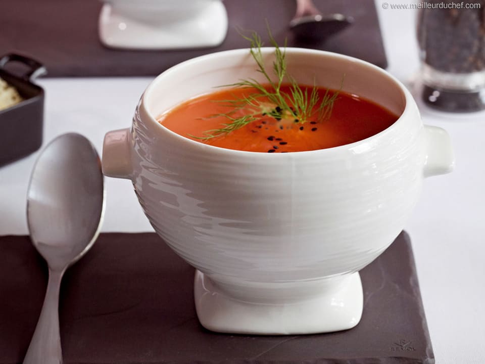 Soupe à la tomate : Recette de Soupe à la tomate