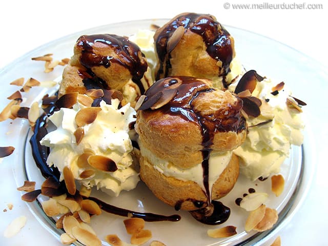 Résultat de recherche d'images pour "photos de profiteroles au chocolat"