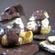 Profiteroles de foie gras, sauce chocolat