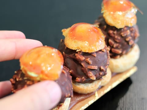 Profiteroles caramel chocolat - 77