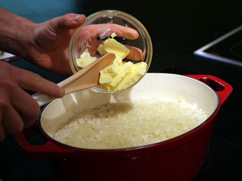 Riz pilaf : cuisson par absorption (à la cocotte ou au four)