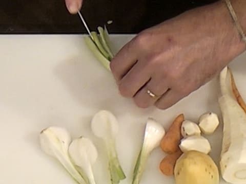 La Saint-Jacques en coquille végétale, rôtie au beurre mousseux et jus truffé - 11