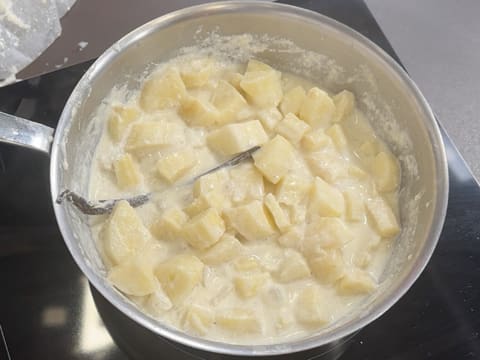 Noix de Saint-Jacques snackées, purée de panais à la vanille, chips de jambon et truffe - 15