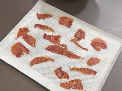 Noix de Saint-Jacques snackées, purée de panais à la vanille, chips de jambon et truffe - 24