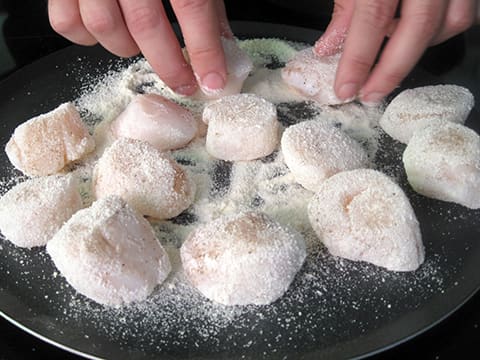 Salade noix de Saint-Jacques et tuiles au parmesan - 12