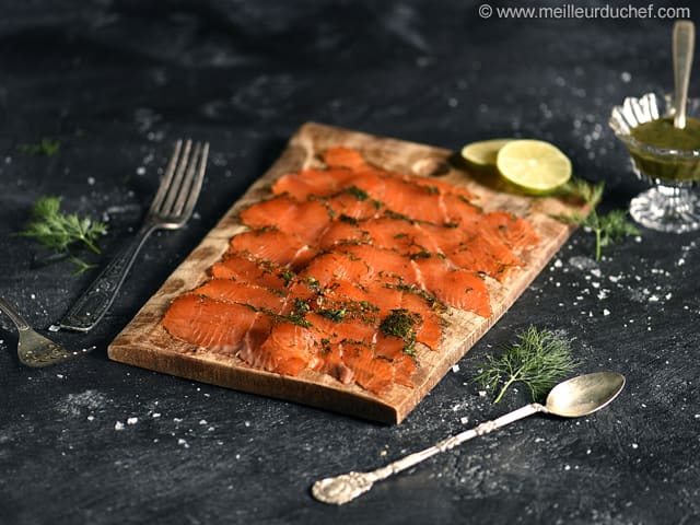 Saumon Gravlax, sauce à l'aneth