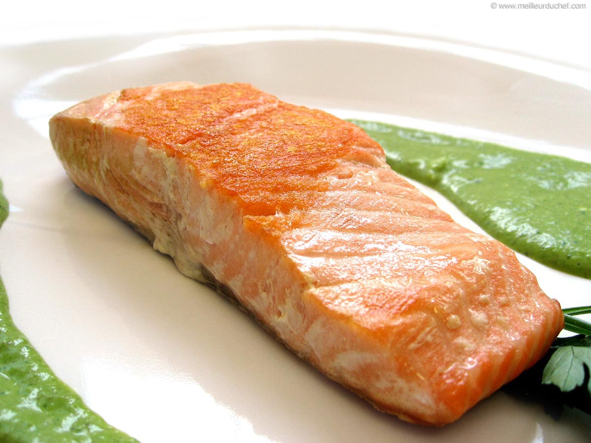 Saumon poêlé, sauce verte Notre recette illustrée Meilleur du Chef