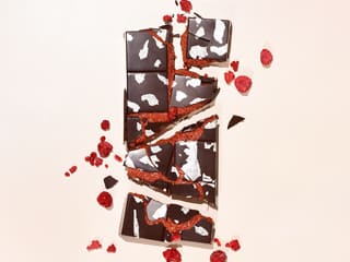 Tablette de chocolat noir Dubaï à la framboise