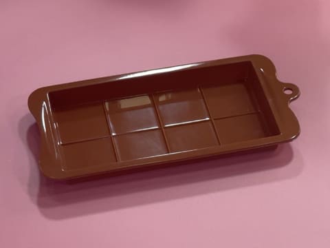 Tablette de chocolat au lait Dubaï à la pistache - 1