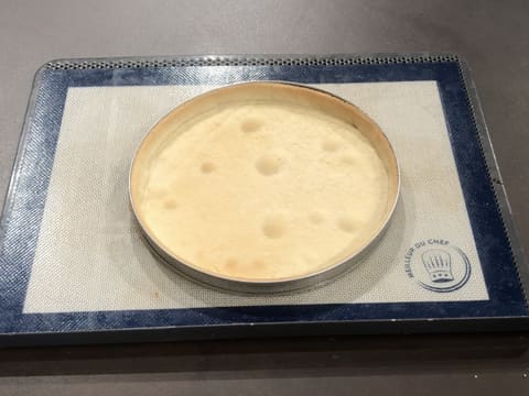 Tarte à la fraise sur son moelleux noisette - 51