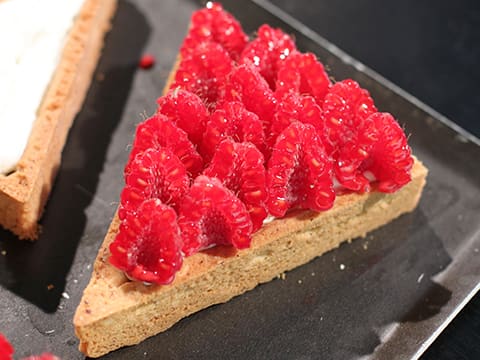 Tarte au citron meringuée et framboises chantilly mascarpone, en parts individuelles - 50