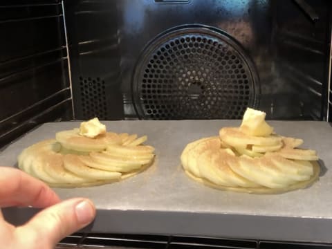 Tarte fine aux pommes caramélisées - 12