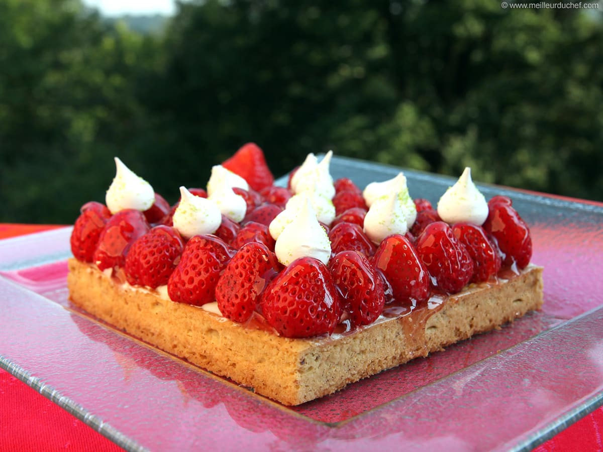 Tarte Aux Fraises Et Sa Chantilly Au Mascarpone Recette De Cuisine