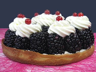 Tarte aux mûres chantilly