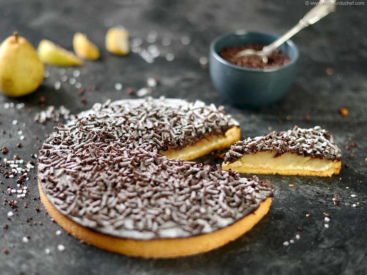 Tarte Aux Poires Chocolatée - Recette De Cuisine Illustrée - Meilleur ...