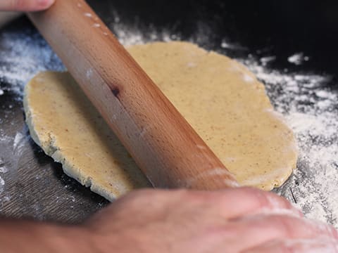 Tarte à la poire et au praliné - 16